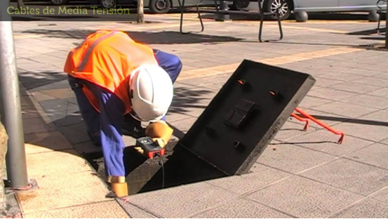 <a href='http://www.bangwoyin.com/Cpzx/dianlanceshiyi/ariadnaic1g.html'>電纜識(shí)別儀</a>